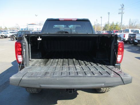 Used 2022 GMC Sierra 1500 Elevation image 7