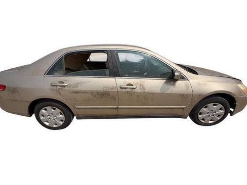 Used 2004 Honda Accord LX image 7
