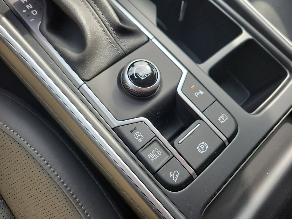 New 2026 Kia Sorento S w/ S Panoramic Sunroof Package FWD image 37