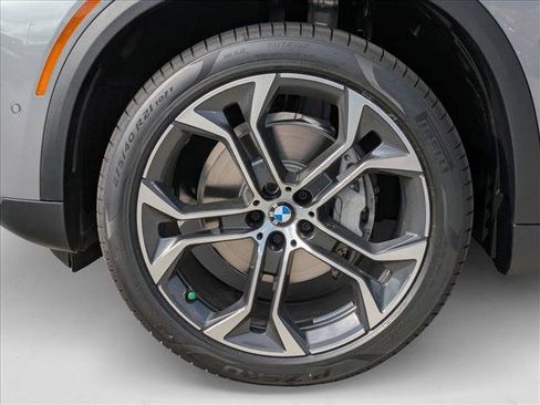 Used 2026 BMW X5 xDrive40i image 10