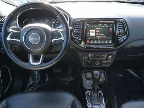 Used 2018 Jeep Compass Limited w/ Navigation Group image 16