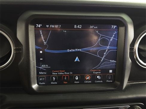 Used 2019 Jeep Wrangler Unlimited Sahara image 15