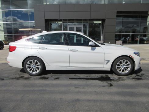 Used 2014 BMW 328i Gran Turismo xDrive image 13