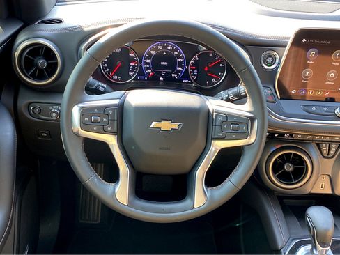 New 2024 Chevrolet Blazer Premier w/ Driver Confidence II Package image 8