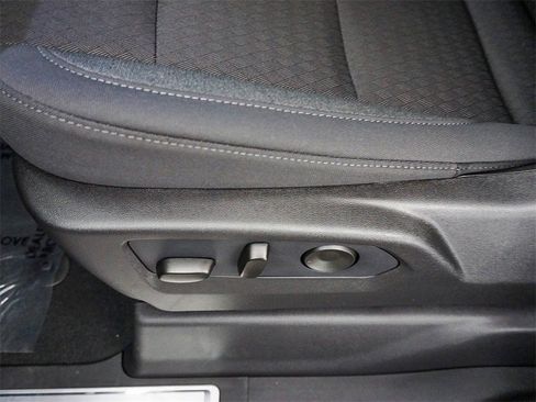 New 2026 Chevrolet Silverado 1500 LT w/ LPO, Dark Essentials Package image 20