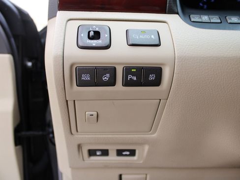 Used 2012 Lexus LS 460 image 14