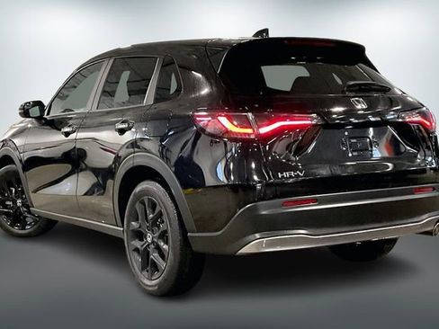 Used 2024 Honda HR-V Sport image 12