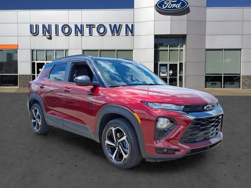 Used 2023 Chevrolet TrailBlazer RS w/ Sun and Liftgate Package AWD/4WD image 1