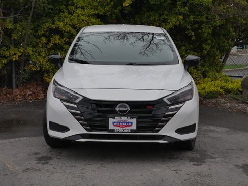 Certified 2023 Nissan Versa SR w/ Trunk Package image 28