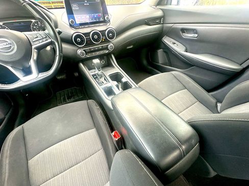 Used 2022 Nissan Sentra SV image 21