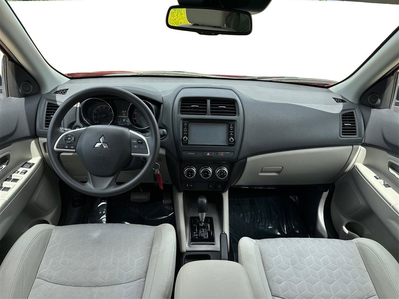 Used 2021 Mitsubishi Outlander Sport ES FWD image 27