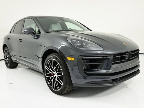 New 2026 Porsche Macan S image 9