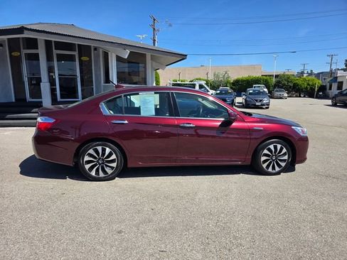 Used 2014 Honda Accord Touring image 3