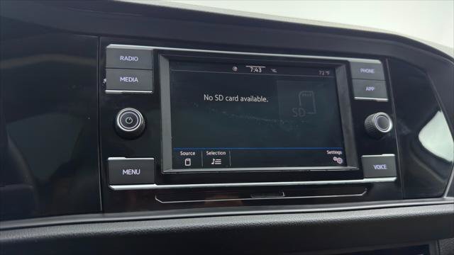 Used 2020 Volkswagen Jetta SE w/ SE Cold Weather Package FWD image 30