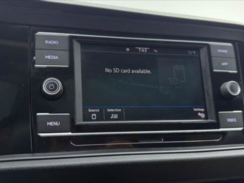Used 2020 Volkswagen Jetta SE w/ SE Cold Weather Package FWD image 30