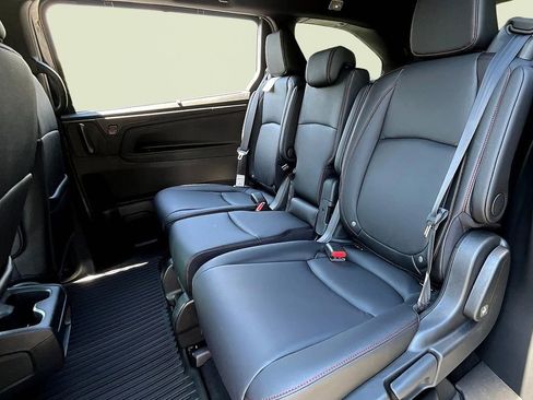New 2026 Honda Odyssey Sport-L image 15