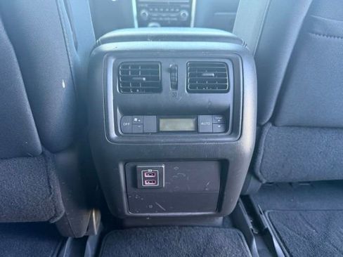 Used 2018 Nissan Pathfinder SV w/ SV Tech Package AWD/4WD image 17