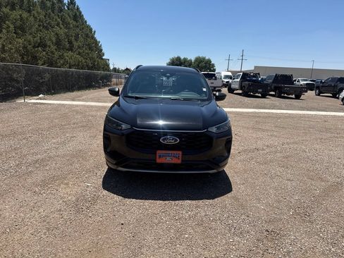 Used 2024 Ford Escape ST-Line FWD image 9