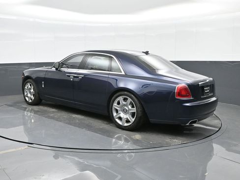 Used 2013 Rolls-Royce Ghost image 3