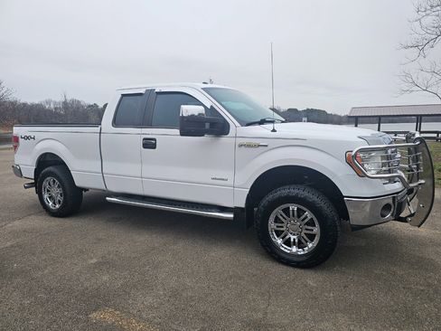 Used 2014 Ford F150 XLT w/ Equipment Group 302A Luxury image 3