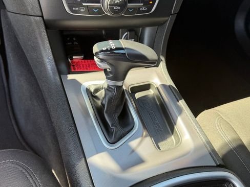 Used 2022 Dodge Charger R/T image 24