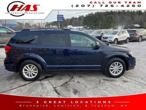 Used 2018 Dodge Journey SXT w/ Premium Group image 7