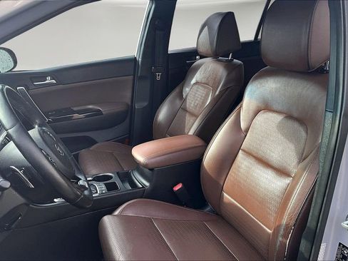 Used 2017 Kia Sportage SX image 22