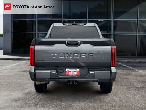 Used 2023 Toyota Tundra SR5 w/ SR5 Convenience Package AWD/4WD image 10