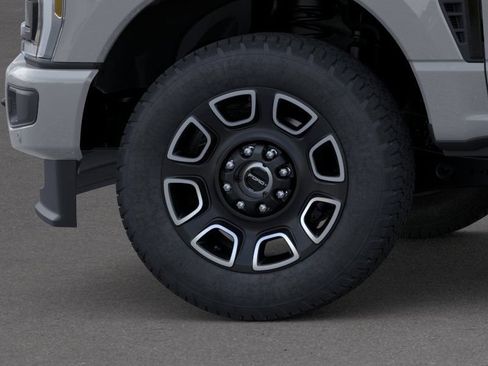 New 2026 Ford F250 Platinum AWD/4WD image 19