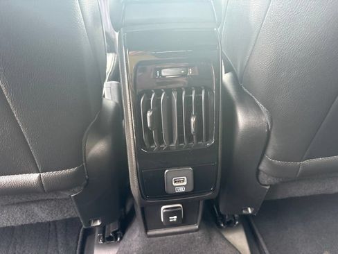Used 2025 Jeep Compass Limited AWD/4WD image 32