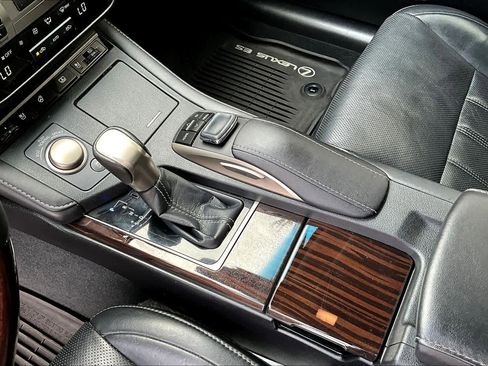 Used 2017 Lexus ES 350 image 16