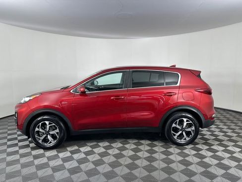 Used 2021 Kia Sportage LX AWD/4WD image 3