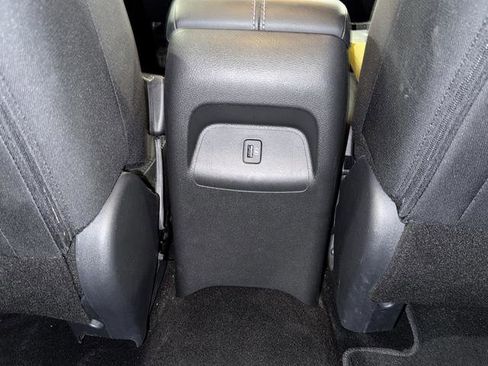 Used 2024 Nissan Sentra SV image 41