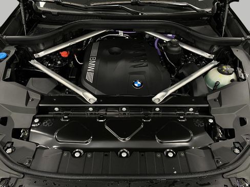 New 2026 BMW X5 xDrive40i AWD/4WD image 13