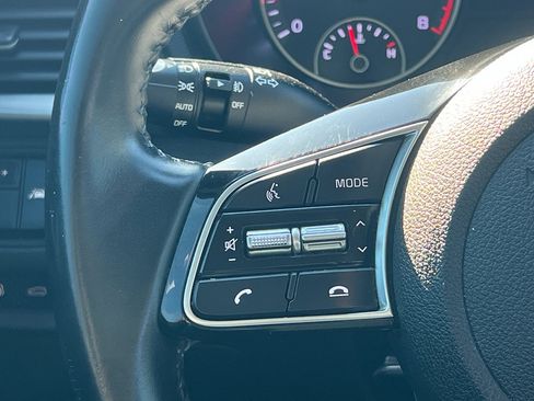 Used 2020 Kia Optima S image 28