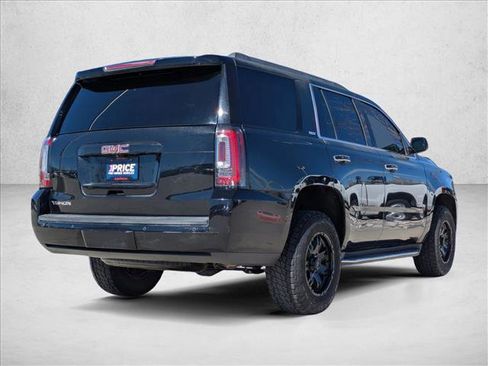Used 2017 GMC Yukon SLT AWD/4WD image 5