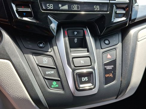 Used 2020 Honda Odyssey EX image 21