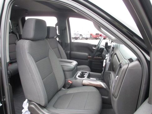 Used 2020 GMC Sierra 1500 Elevation w/ Elevation Value Package image 23