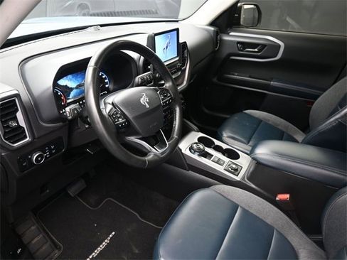 Used 2024 Ford Bronco Sport Outer Banks w/ Tech Package image 19