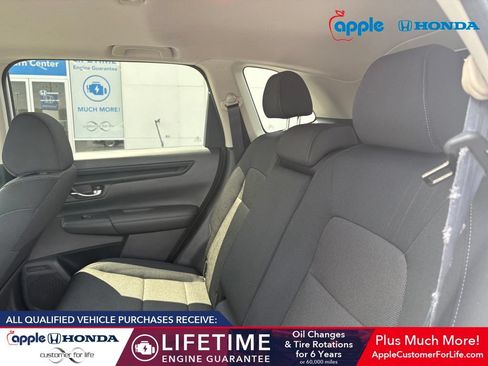Used 2023 Honda CR-V EX image 5