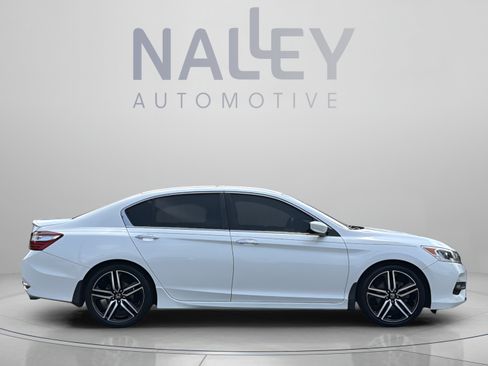 Used 2016 Honda Accord Sport image 6