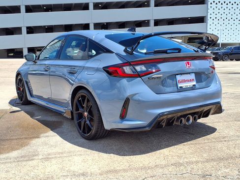 Used 2025 Honda Civic Type R image 4