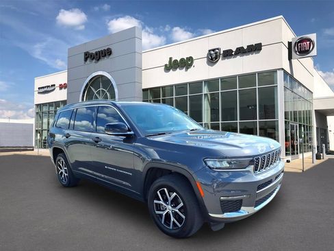 Used 2024 Jeep Grand Cherokee L Limited AWD/4WD image 1