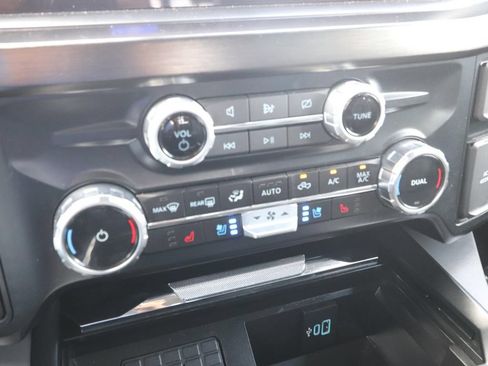 Certified 2024 Ford F450 Lariat AWD/4WD image 23