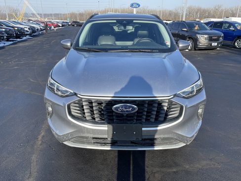 Used 2024 Ford Escape Platinum image 11