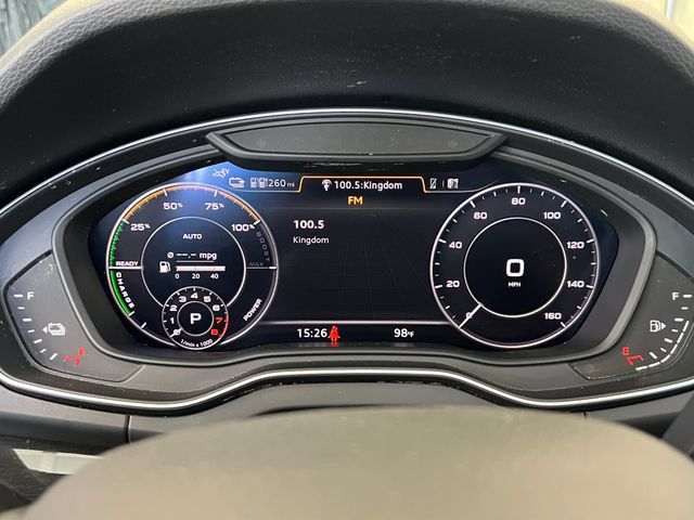 Used 2020 Audi Q5 e Premium w/ Convenience Package AWD/4WD image 21