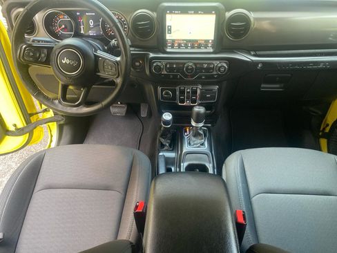 Used 2023 Jeep Wrangler Unlimited Sport image 24