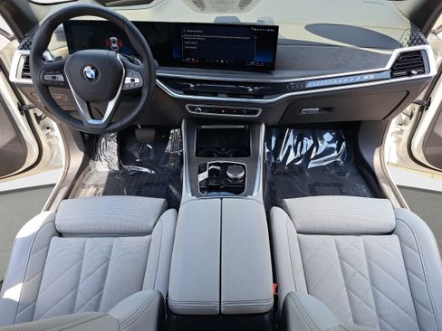 Used 2025 BMW X5 sDrive40i w/ Parking Assistance Package RWD image 9