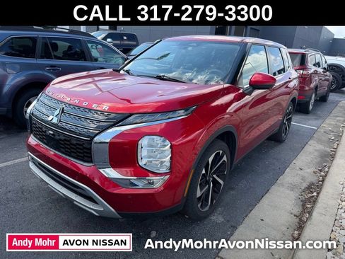 Used 2022 Mitsubishi Outlander SE AWD/4WD image 2