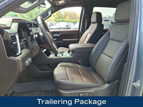 Used 2026 GMC Sierra 1500 Denali image 2